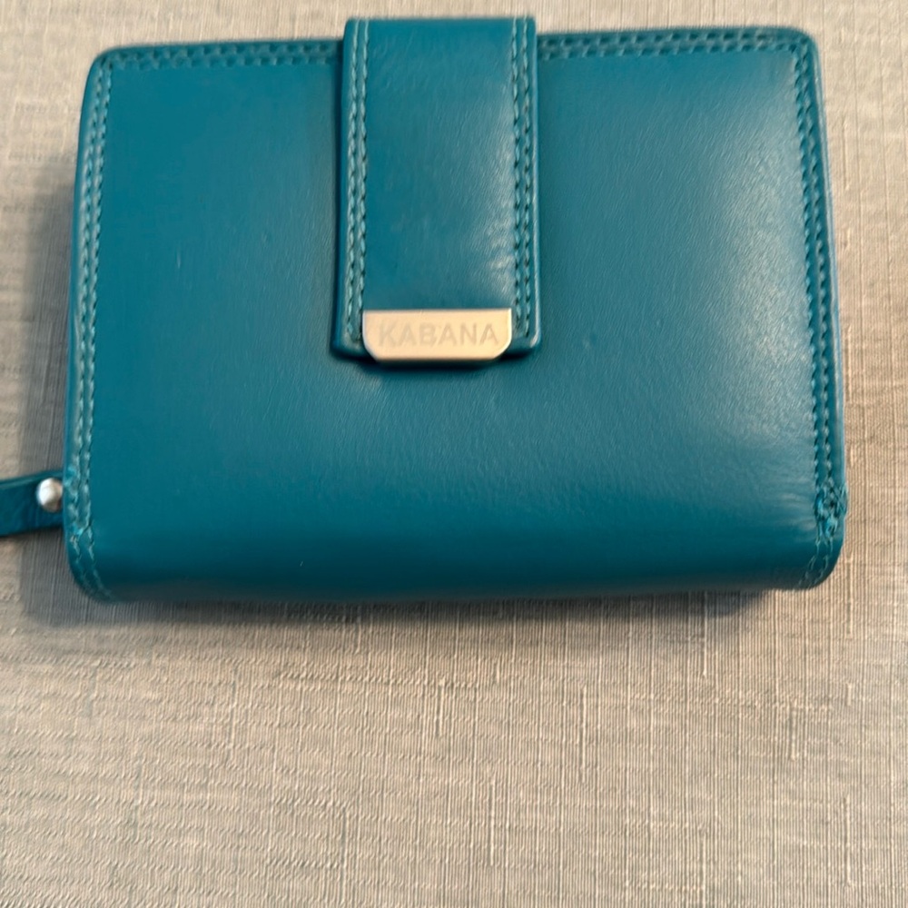 Kabana NWT Leather Wallet purchased in Germany 🇩🇪.